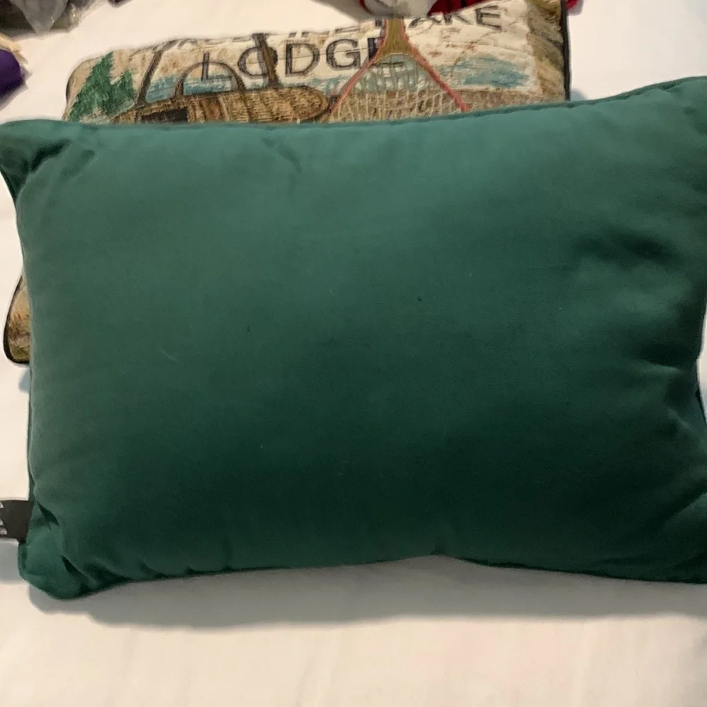LA FRANCE Decorative Pillows